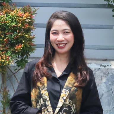 Lazaro Kumala Dewi, S.Pd., M.Pd